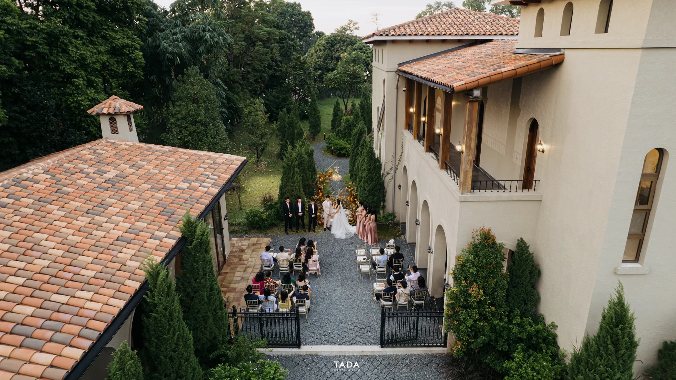 Intimate wedding celebration documented by Tada Wedding Film